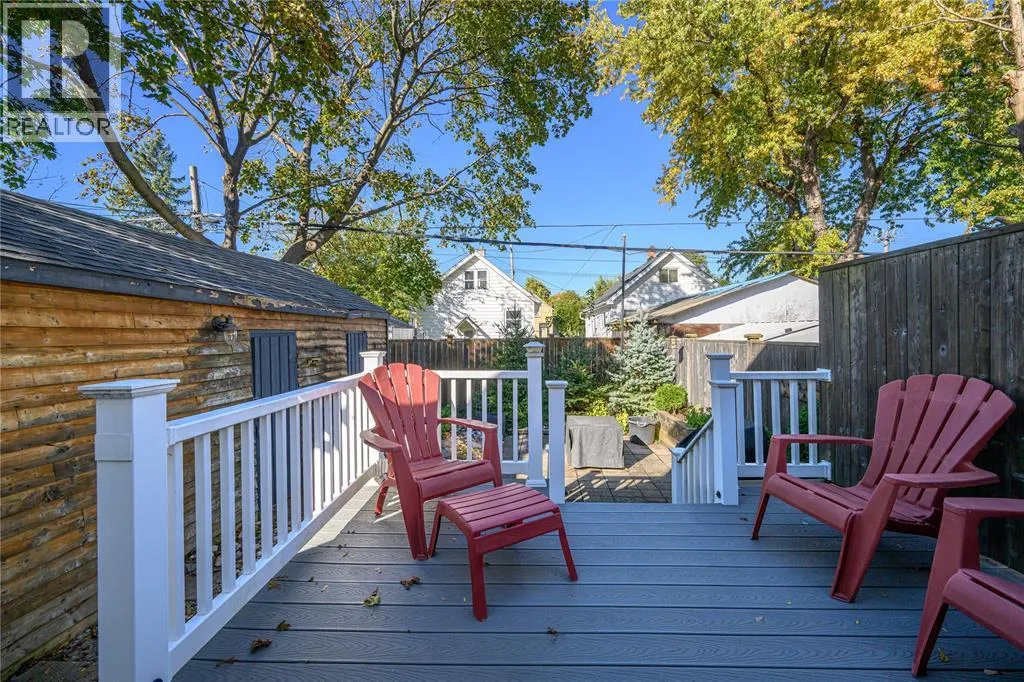 272 BRIGHT STREET