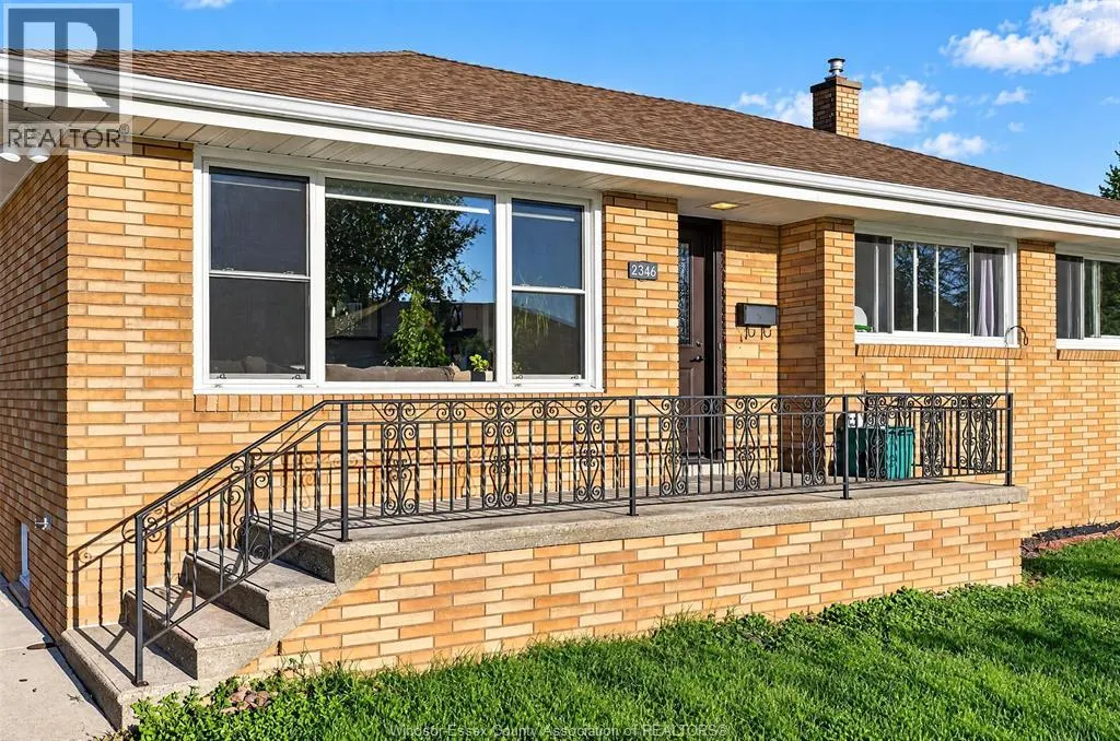 2346 LEONARD