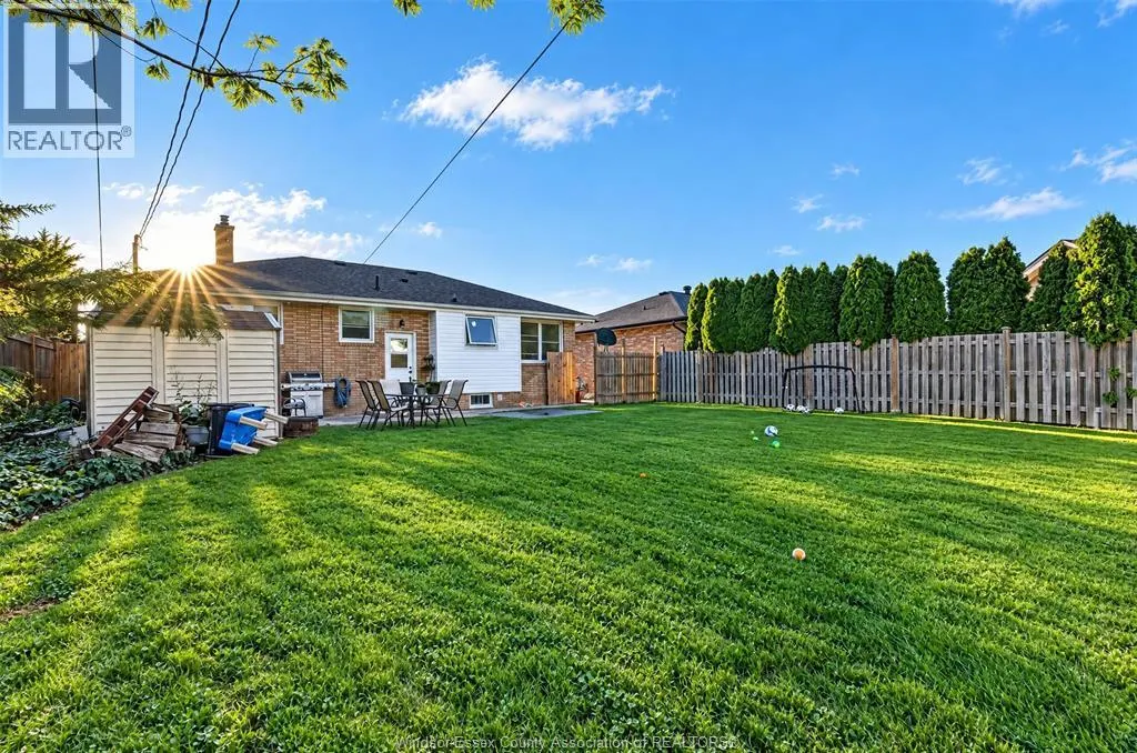 2346 LEONARD