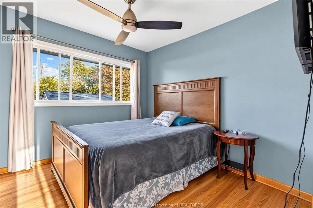 2346 LEONARD