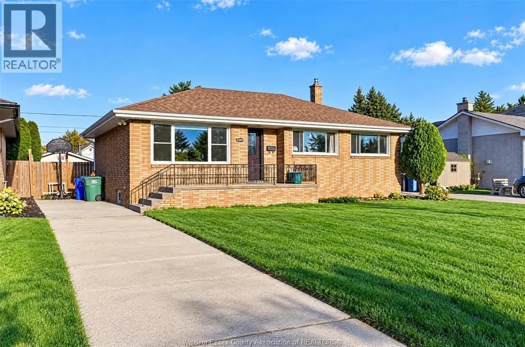 2346 LEONARD