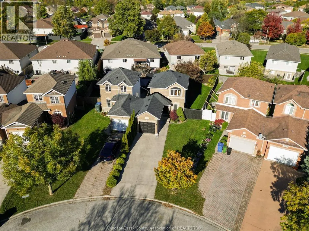 1016 PEACH BLOSSOM CRESCENT