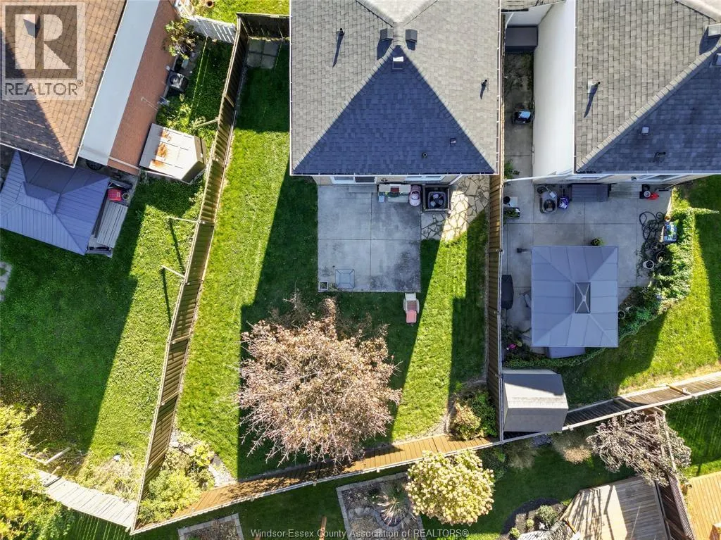 1016 PEACH BLOSSOM CRESCENT