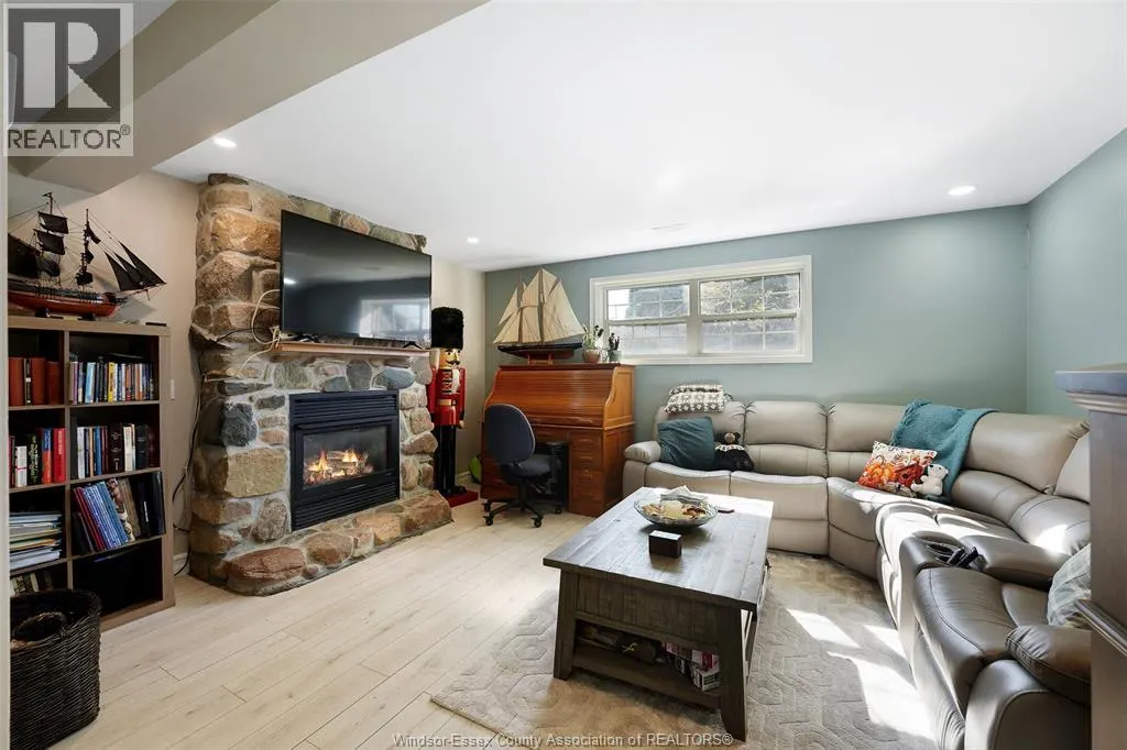526 CUMBERLAND WAY