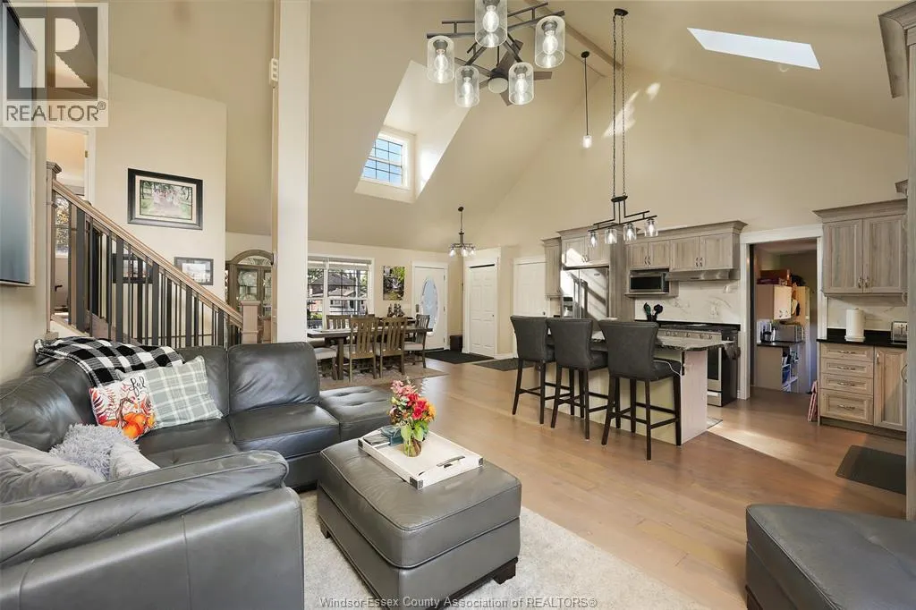526 CUMBERLAND WAY