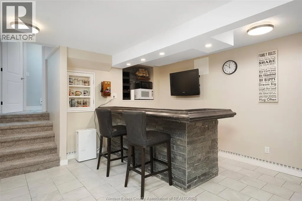 526 CUMBERLAND WAY