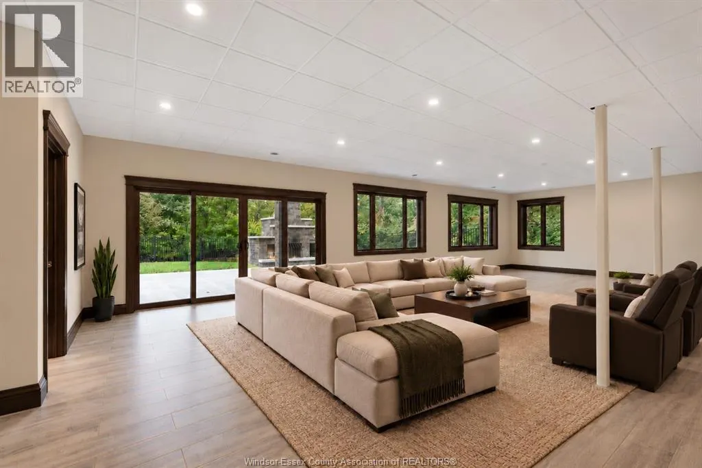 26 TWO CREEKS LANE