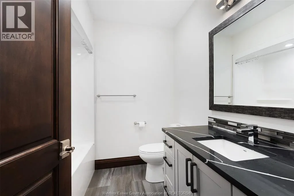 26 TWO CREEKS LANE