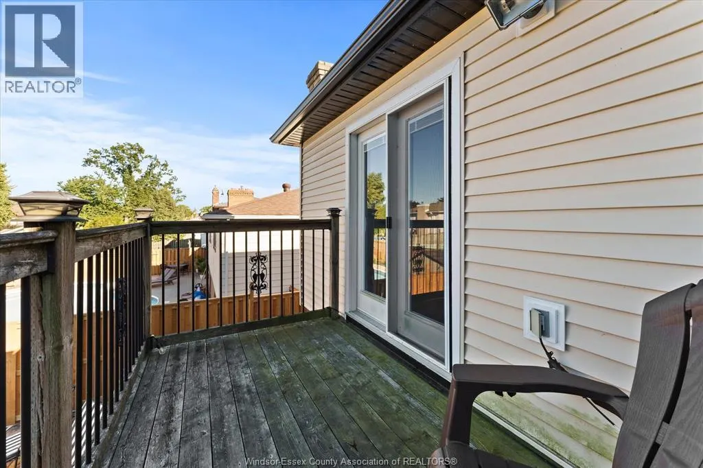 234 APPLEWOOD ROAD