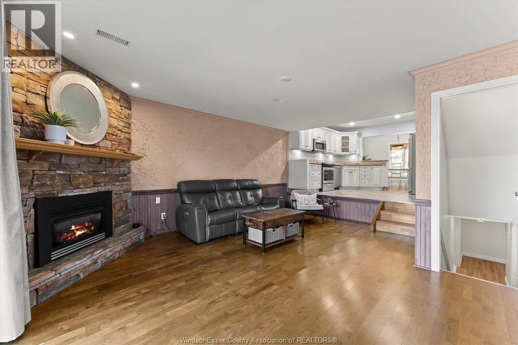 234 APPLEWOOD ROAD