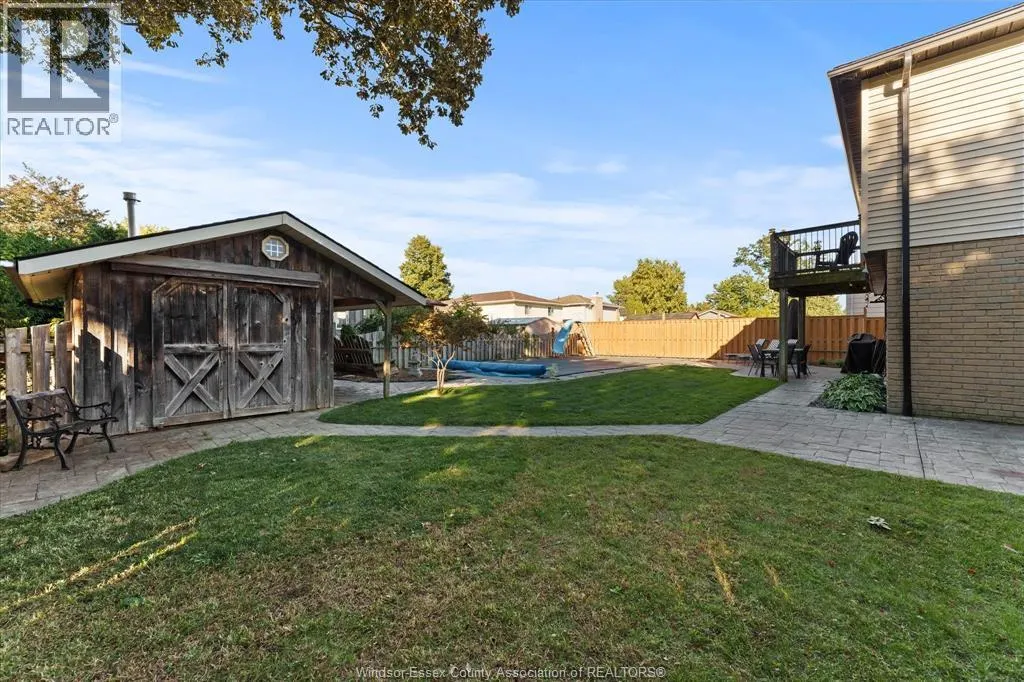 234 APPLEWOOD ROAD