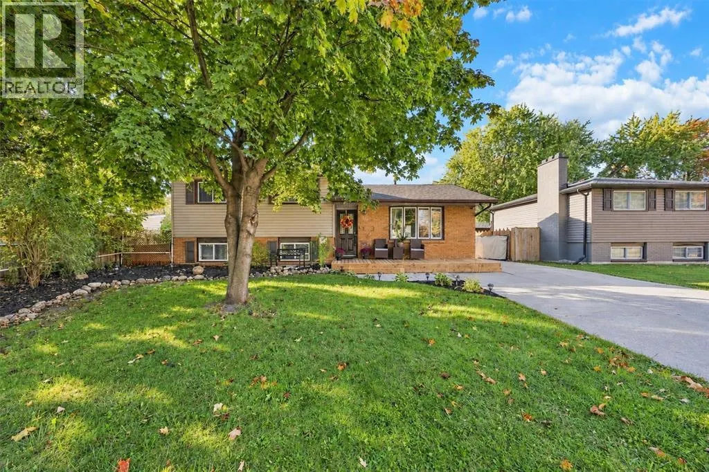 315 Brentwood CRESCENT