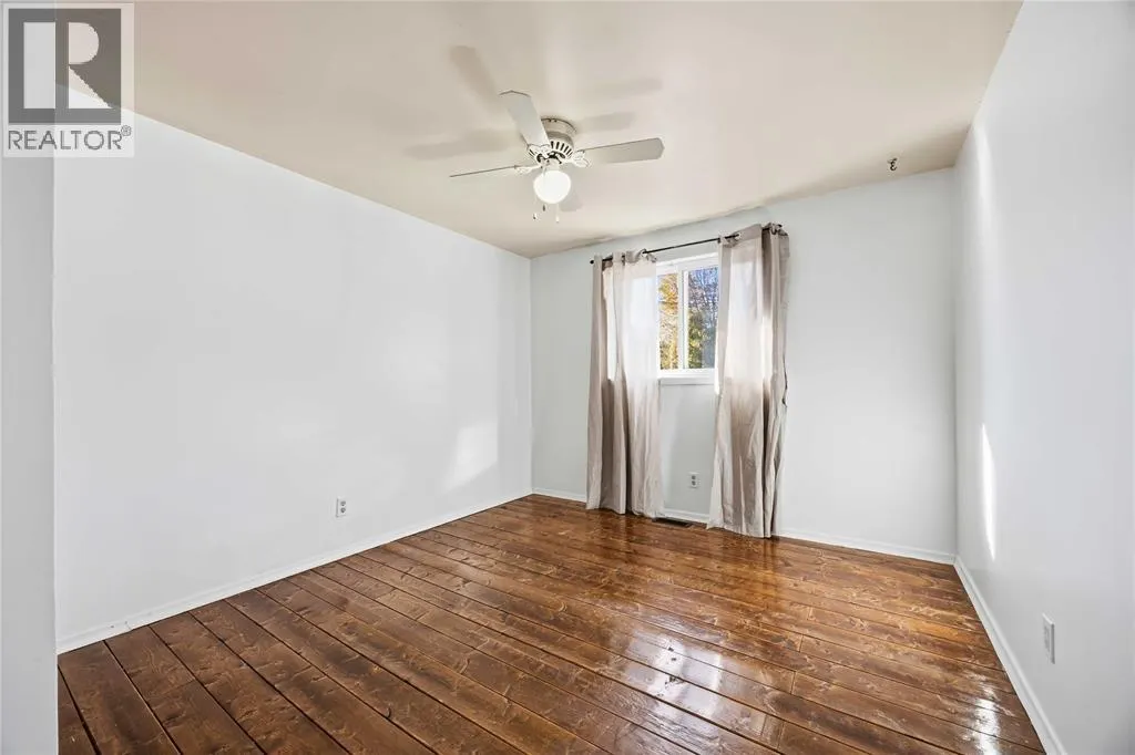 315 Brentwood CRESCENT