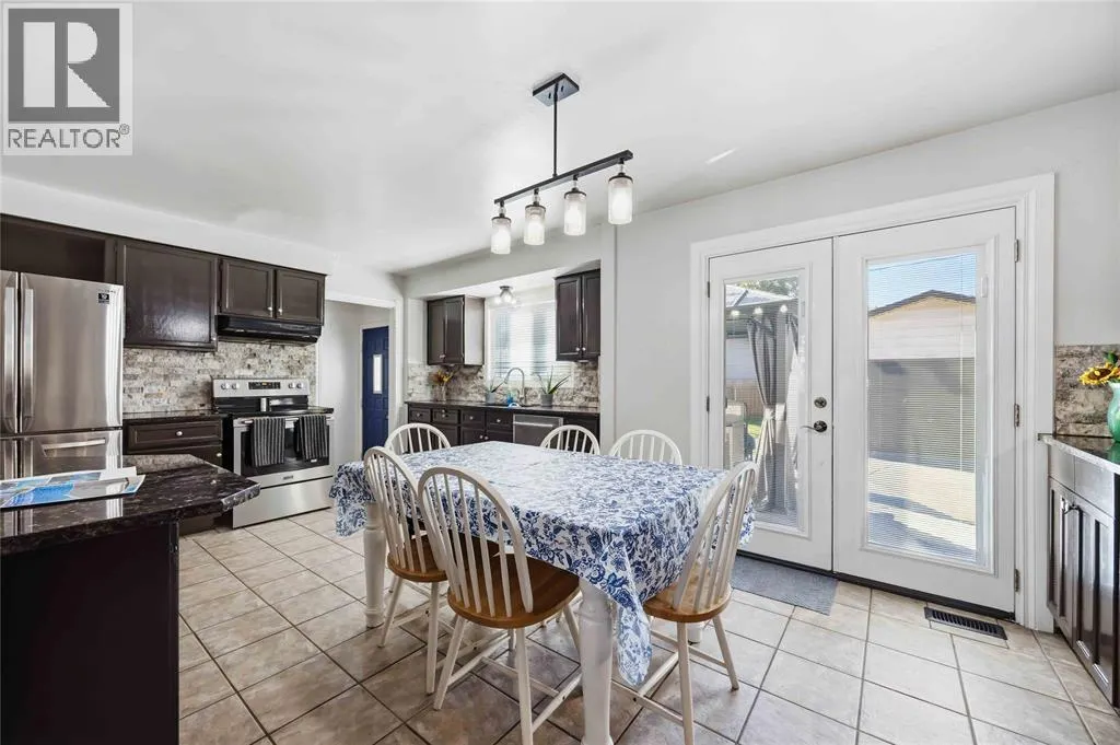 315 Brentwood CRESCENT