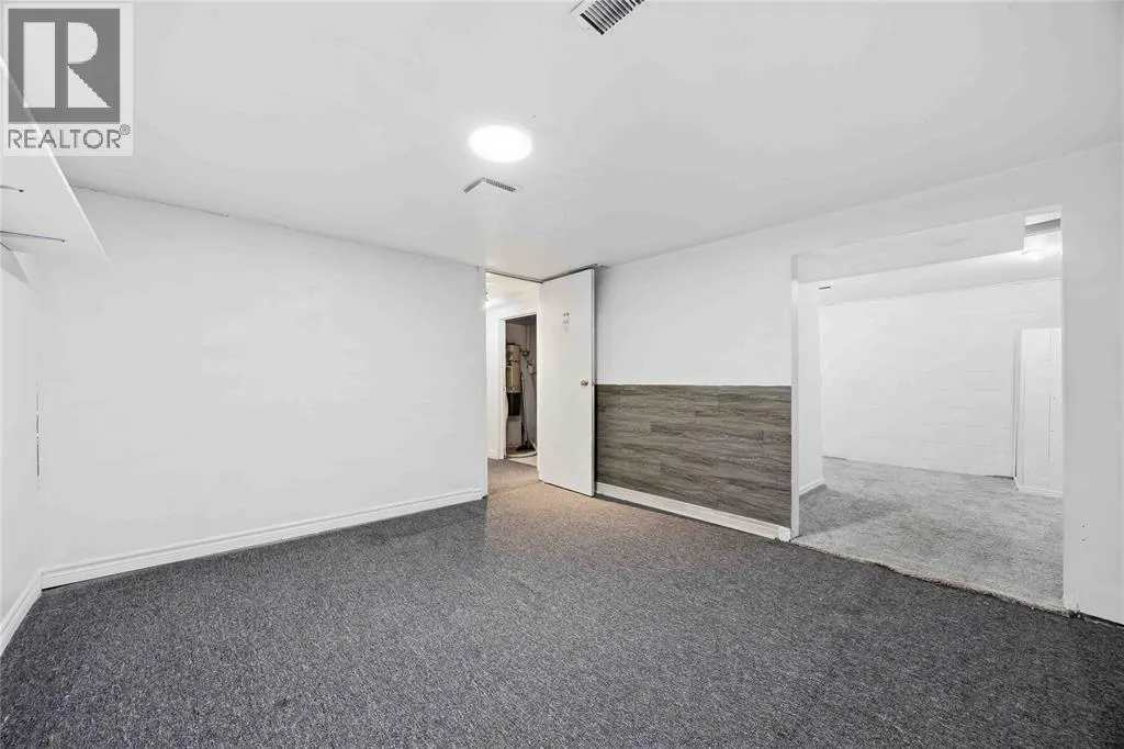 315 Brentwood CRESCENT