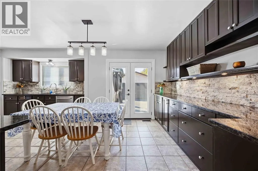 315 Brentwood CRESCENT
