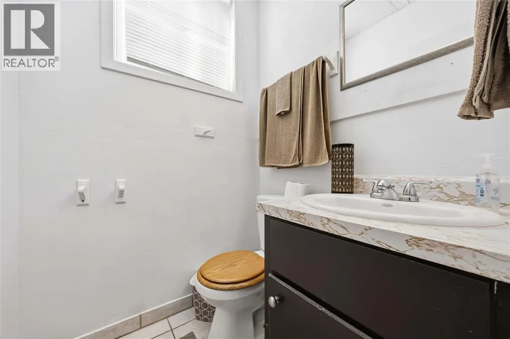 315 Brentwood CRESCENT