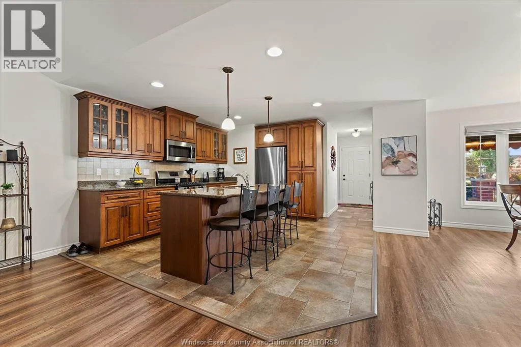 354 COOPER CRESCENT