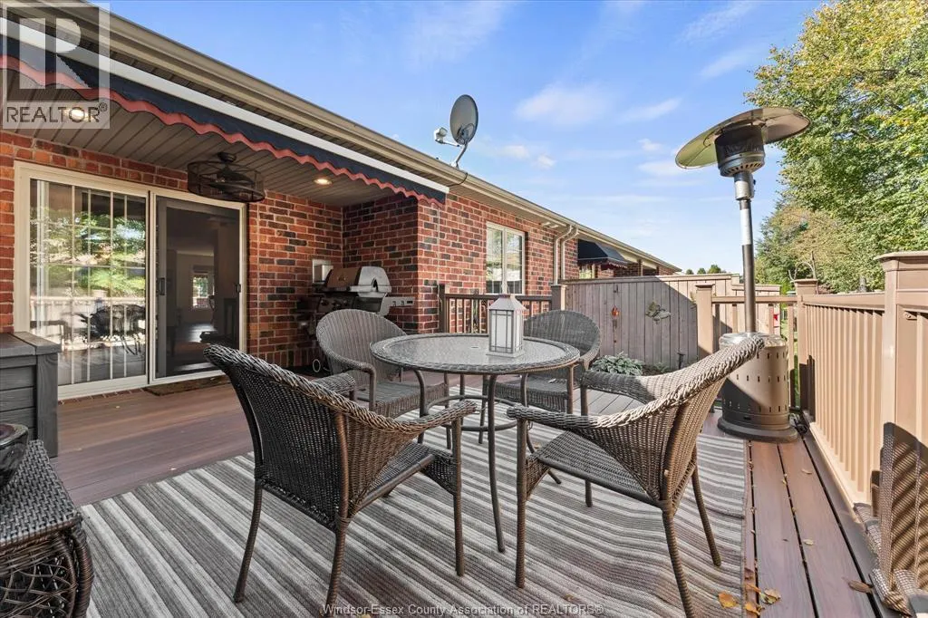 354 COOPER CRESCENT