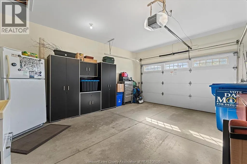 354 COOPER CRESCENT