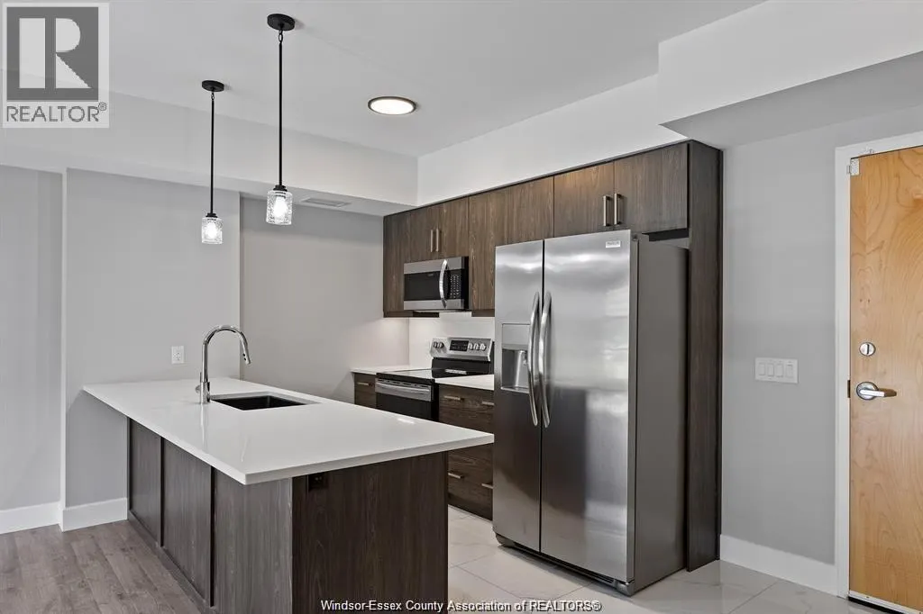 480 FAIRVIEW BOULEVARD Unit# 101
