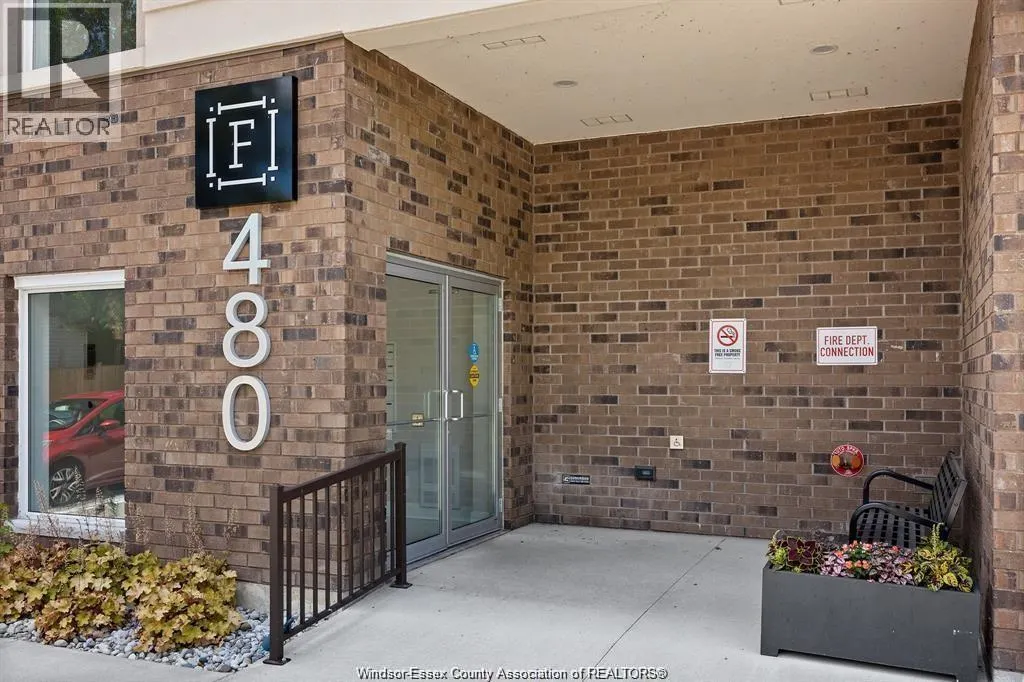 480 FAIRVIEW BOULEVARD Unit# 101