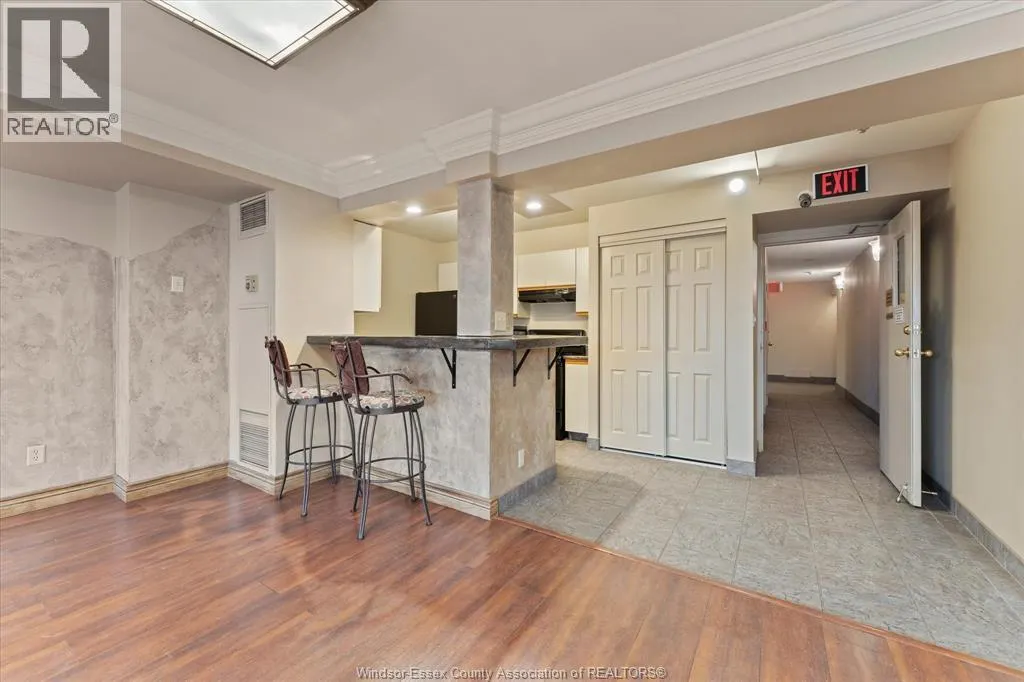 515 RIVERSIDE DRIVE West Unit# 1608