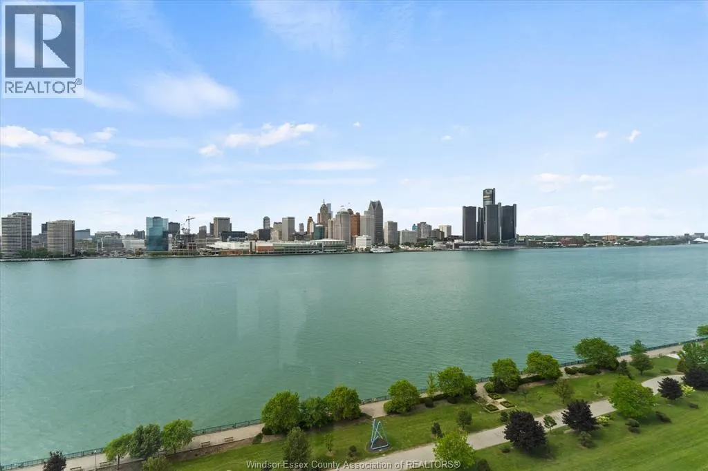 515 RIVERSIDE DRIVE West Unit# 1608