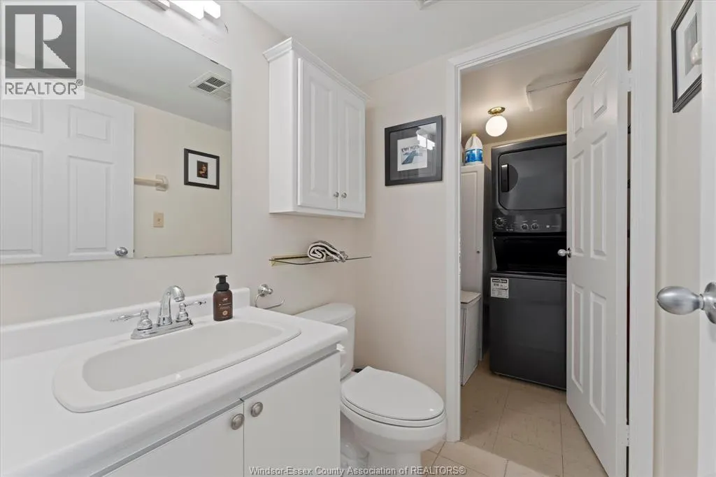 515 RIVERSIDE DRIVE West Unit# 1608