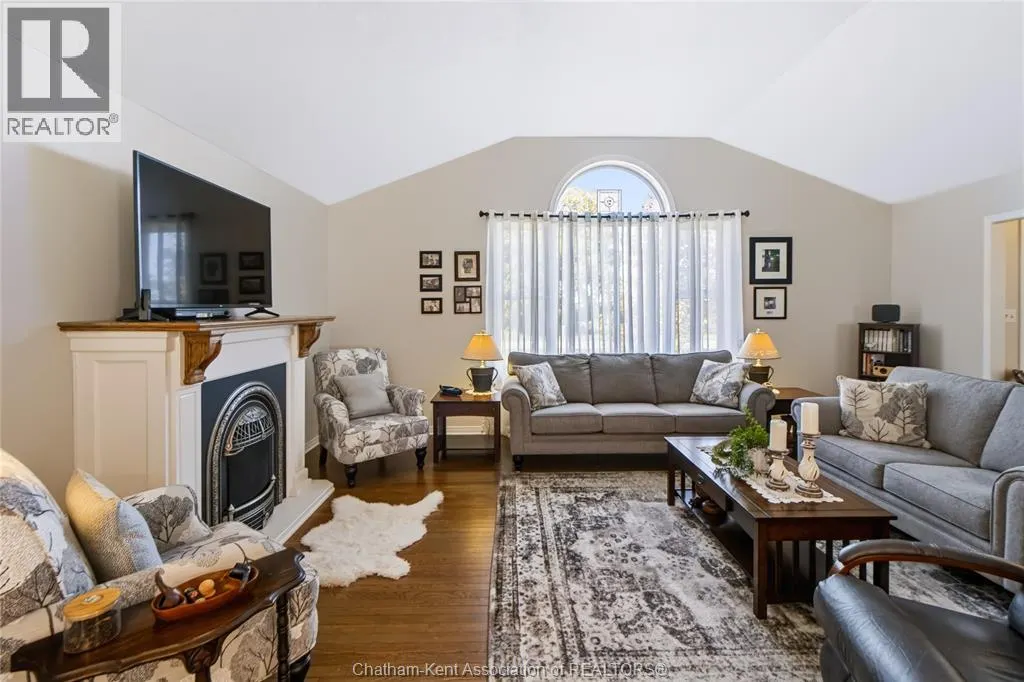 201 CHERRY STREET East