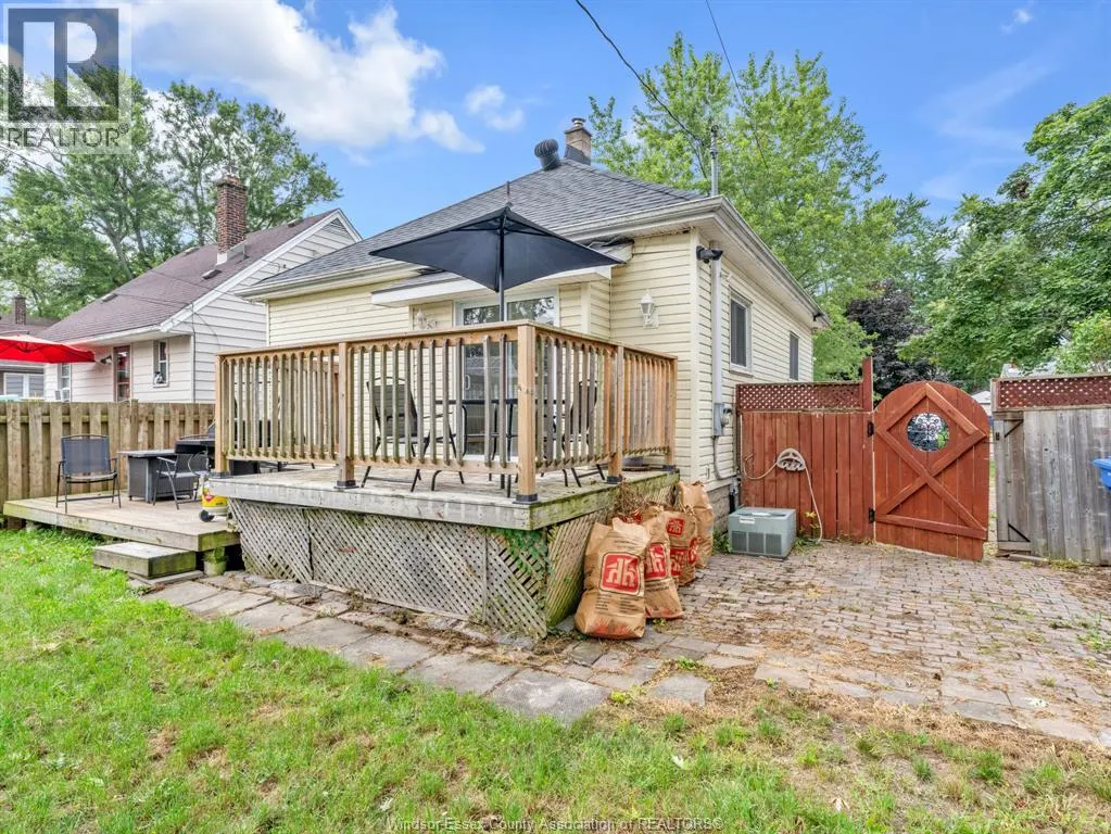 1826 FRANCOIS ROAD