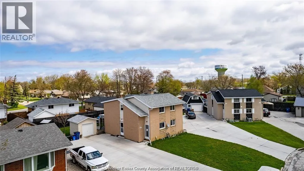 10-10.5 VANIER DRIVE