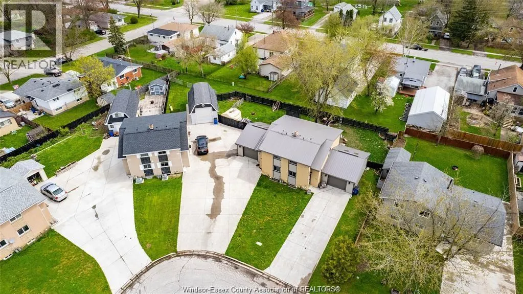 10-10.5 VANIER DRIVE