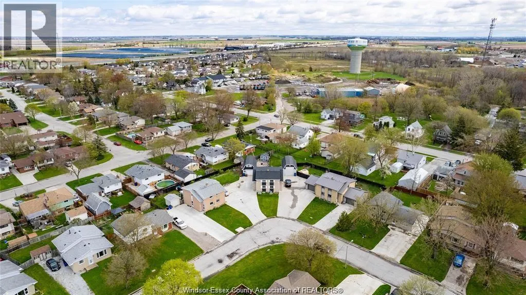 10-10.5 VANIER DRIVE