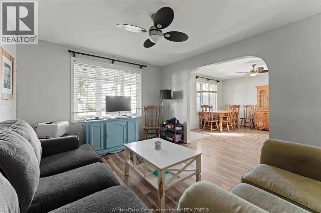 524 BROADWAY STREET