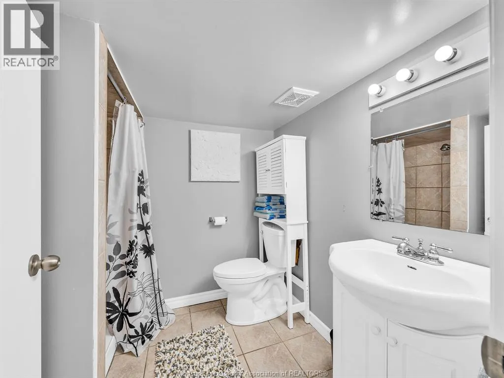 1161 PRADO PLACE