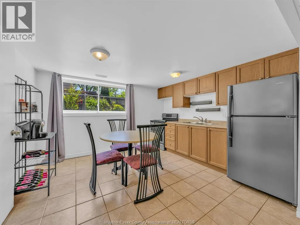 1161 PRADO PLACE