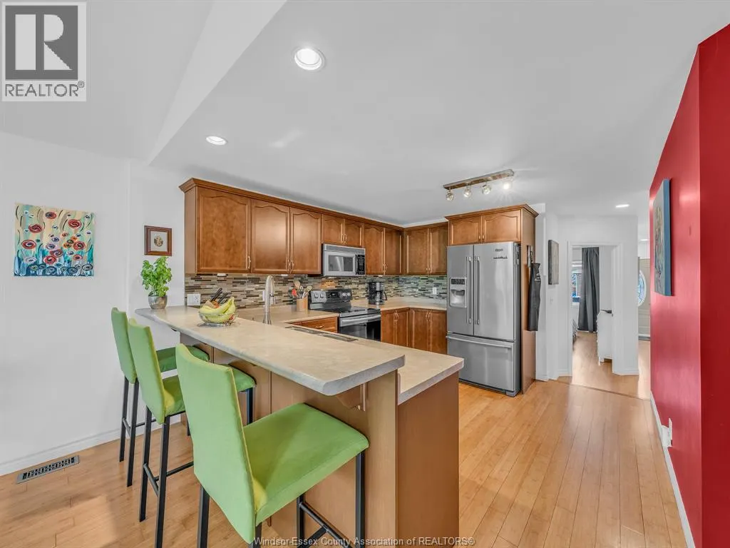 1161 PRADO PLACE
