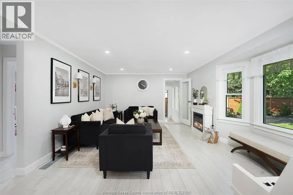 1331 CLOVELLY DRIVE