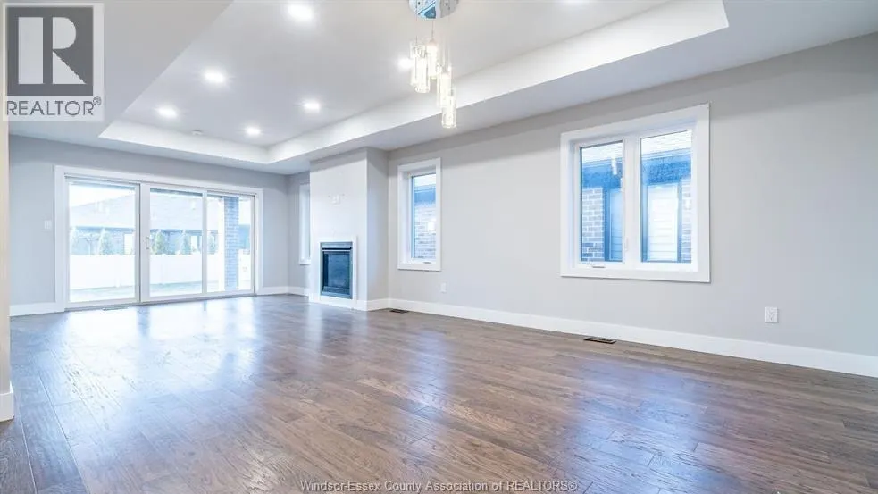38 Bordeaux PLACE