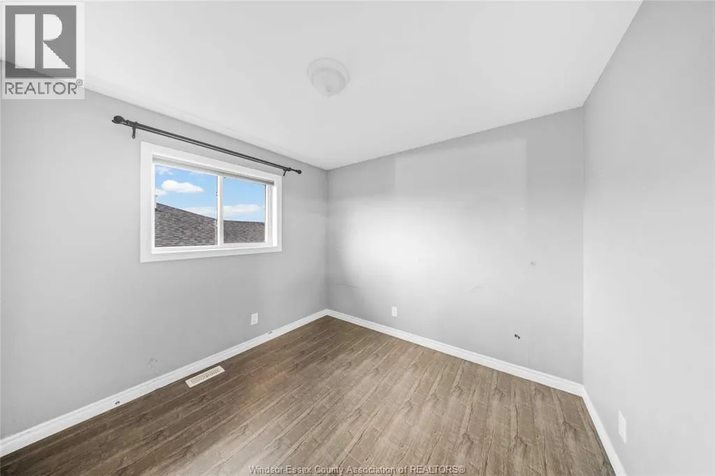 3237 SEVILLE
