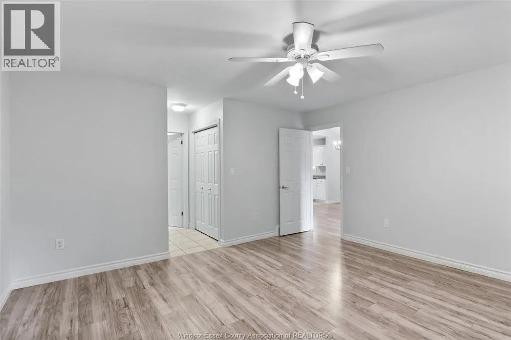 1487 IMPERIAL CRESCENT