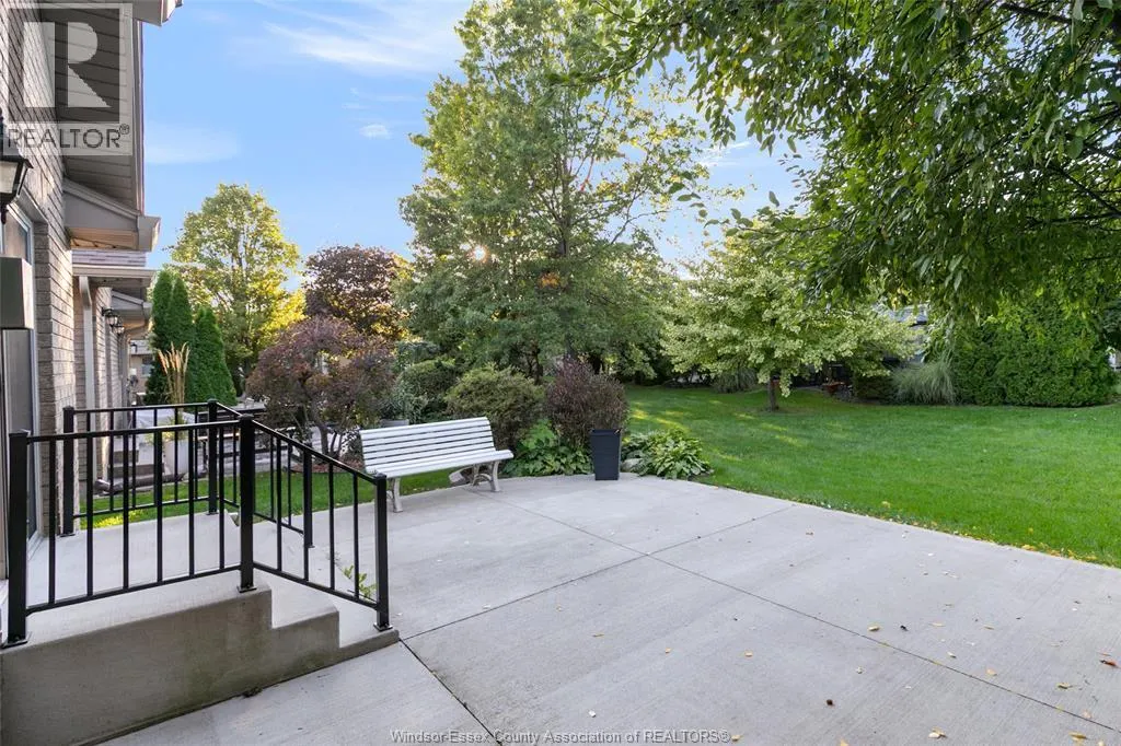 1487 IMPERIAL CRESCENT
