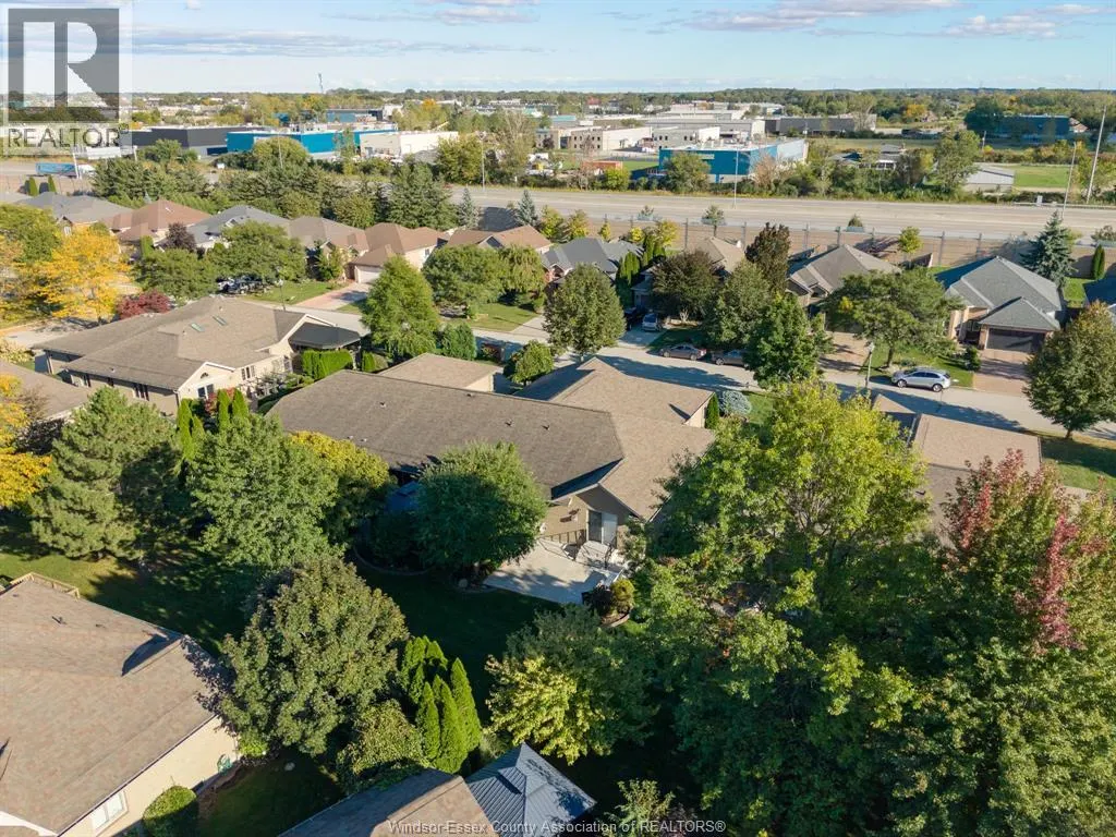 1487 IMPERIAL CRESCENT