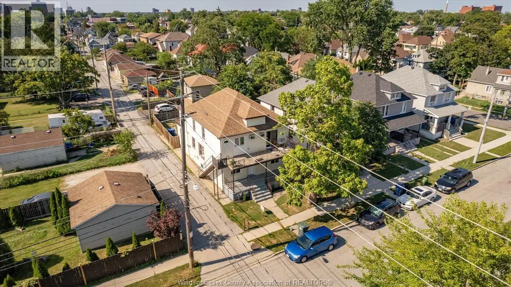 1056-1060 NIAGARA