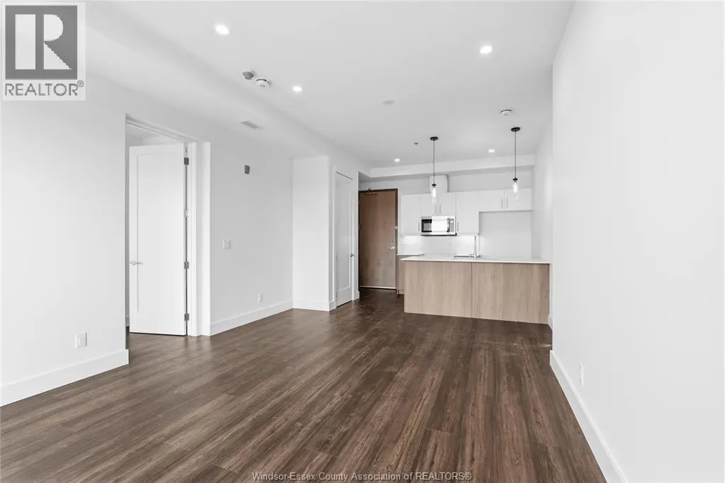 595 LILYMAC Unit# 210