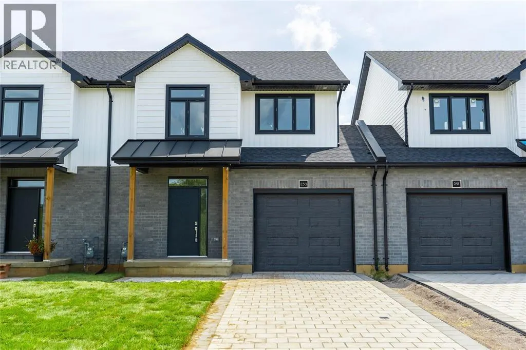 253 MCTAVISH STREET