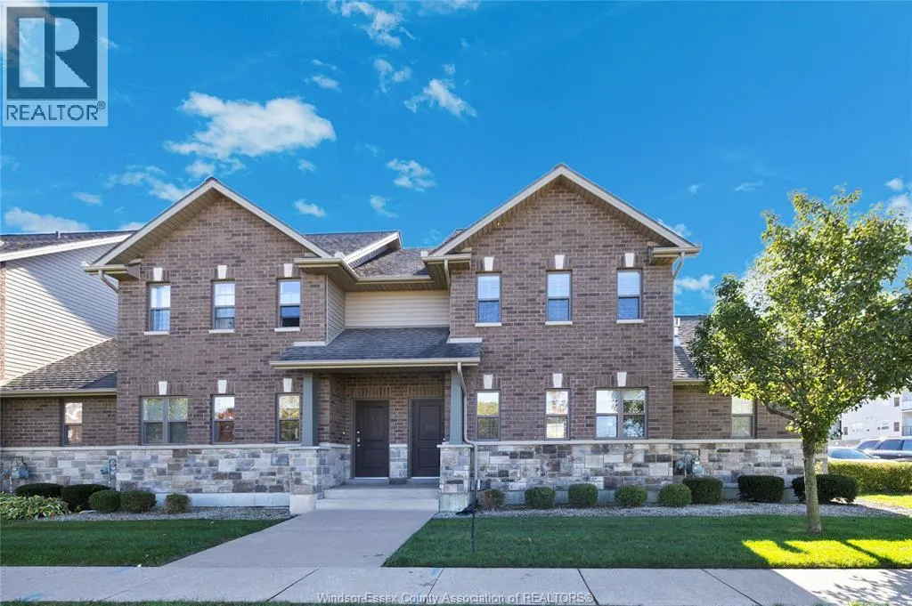 8475 WYANDOTTE Unit# 112