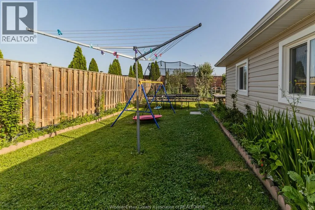3444 HEMLOCK