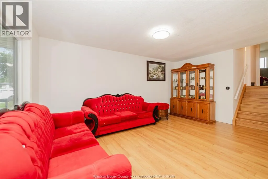 3444 HEMLOCK